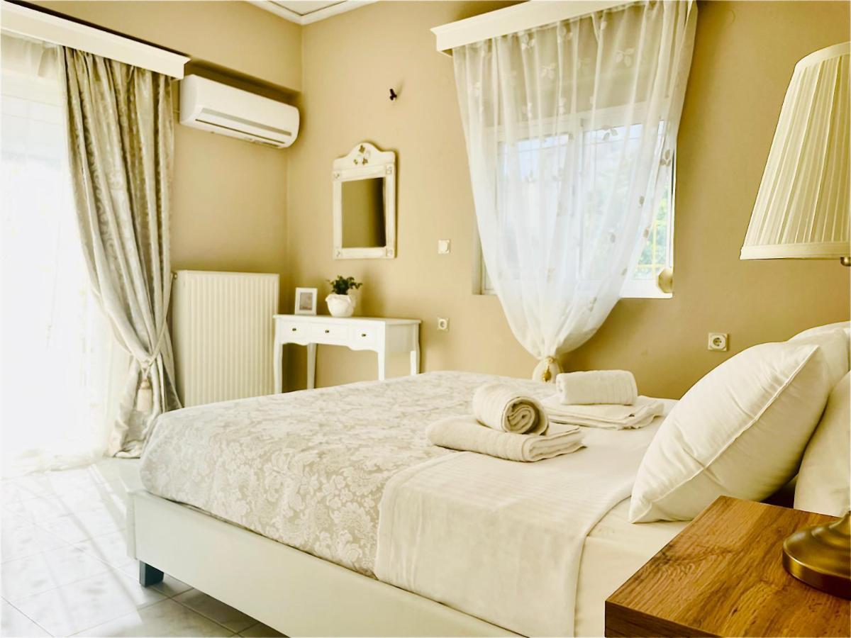 חאניה Christina_Apt מראה חיצוני תמונה